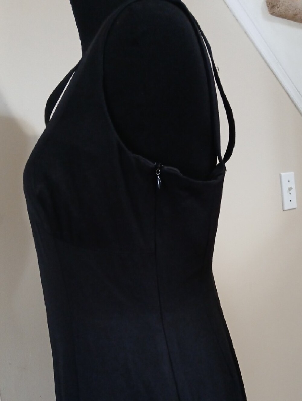 Vintage Joseph Ribkoff Black Sleeveless Midi Dress with V-Detail - Picture 10 of 16